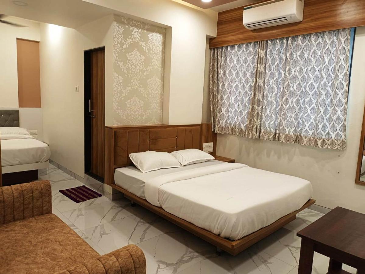 Sai Sagar Lodging & Boarding Ulhasnagar Екстер'єр фото